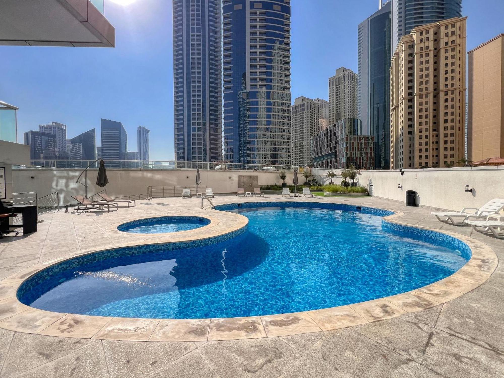 Enticing Space With Marina View Near The Beach! Dubaj Kültér fotó