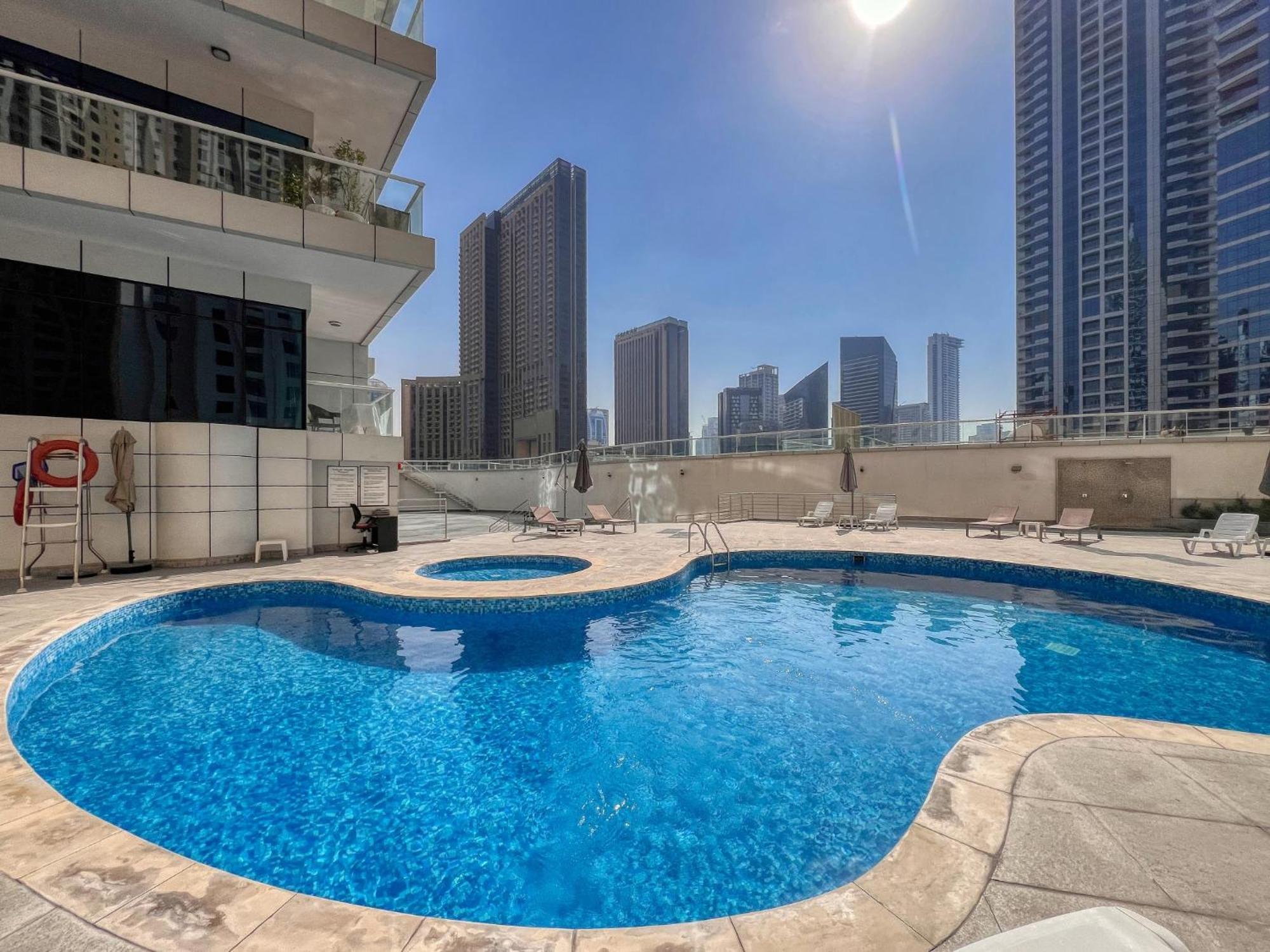 Enticing Space With Marina View Near The Beach! Dubaj Kültér fotó