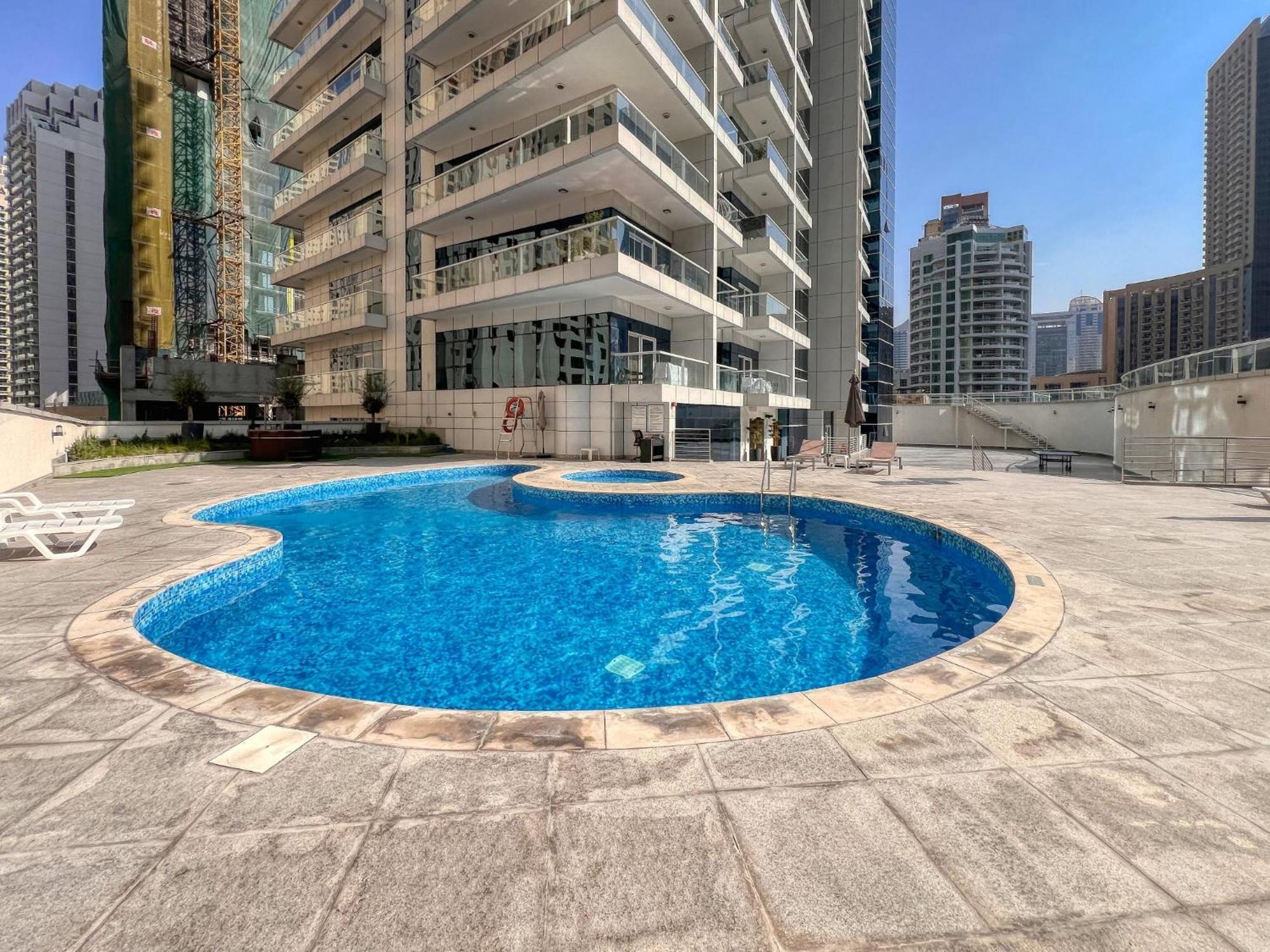 Enticing Space With Marina View Near The Beach! Dubaj Kültér fotó